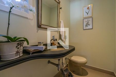 Lavabo de casa de condomínio à venda com 4 quartos, 300m² em Alphaville, Santana de Parnaíba