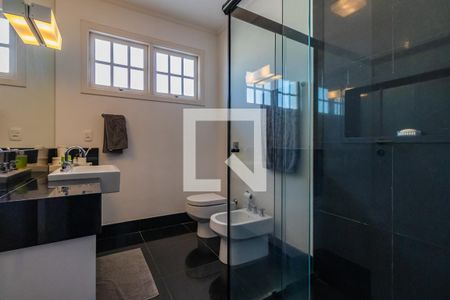 Casa de condomínio à venda com 300m², 4 quartos e 4 vagasBanheiro Social