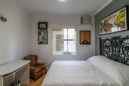 Casa de condomínio à venda com 300m², 4 quartos e 4 vagasSuíte 2