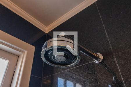 Casa de condomínio à venda com 300m², 4 quartos e 4 vagasBanheiro da Suíte 1