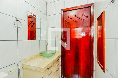 Casa à venda com 110m², 2 quartos e 2 vagasBanheiro