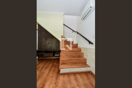 Sala de casa à venda com 2 quartos, 110m² em Jardim Guimarães, Guarulhos