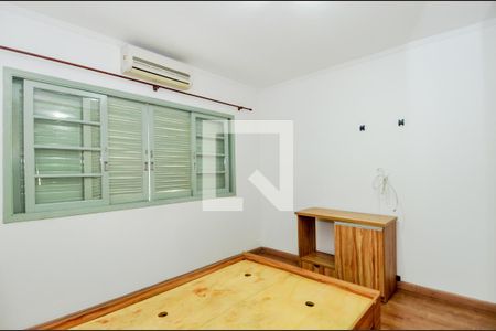 Quarto 1 de casa à venda com 2 quartos, 110m² em Jardim Guimarães, Guarulhos
