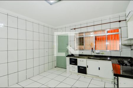Casa à venda com 110m², 2 quartos e 2 vagasCozinha