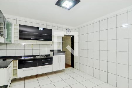 Casa à venda com 110m², 2 quartos e 2 vagasCozinha