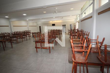 Apartamento à venda com 55m², 2 quartos e sem vagaÁrea comum - Salão de festas