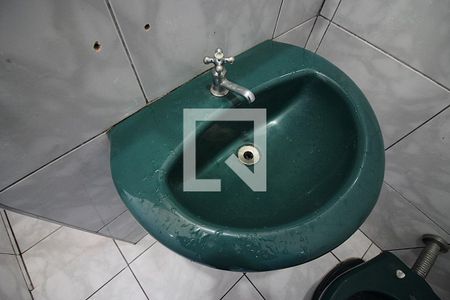 Casa à venda com 231m², 4 quartos e 4 vagasBanheiro Social