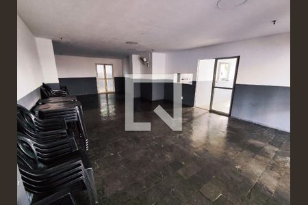 Apartamento à venda com 58m², 2 quartos e 1 vaga Apartamento à venda com 58m², 2 quartos e 1 vagaÁrea comum - Salão de festas