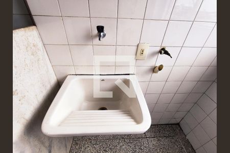 Apartamento à venda com 58m², 2 quartos e 1 vaga Apartamento à venda com 58m², 2 quartos e 1 vagaÁrea de Serviço - Tanque