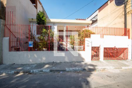 Fachada de casa para alugar com 1 quarto, 40m² em Pestana, Osasco