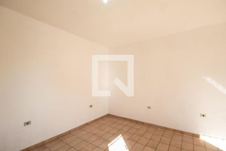 Quarto de casa para alugar com 1 quarto, 40m² em Pestana, Osasco