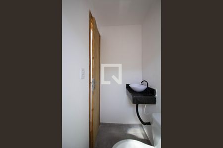 Apartamento para alugar com 45m², 2 quartos e sem vagaBanheiro