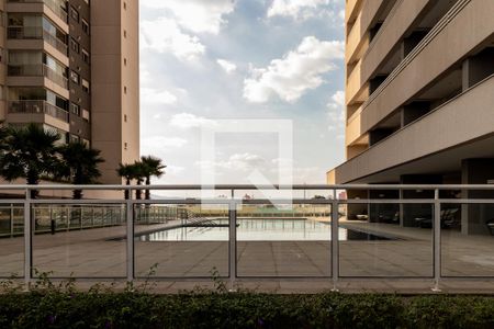 Apartamento à venda com 69m², 2 quartos e 1 vagaÁrea comum - Piscina