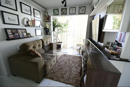 Sala de apartamento para alugar com 2 quartos, 54m² em Residencial Recanto do Cerrado, Aparecida de Goiânia