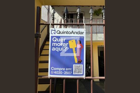Casa à venda com 100m², 4 quartos e 3 vagas Casa à venda com 100m², 4 quartos e 3 vagasPlaca