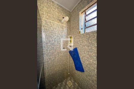 Casa para alugar com 80m², 2 quartos e 1 vagaBanheiro