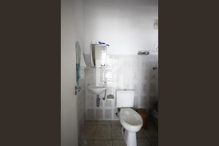 Casa à venda com 161m², 3 quartos e 2 vagasBanheiro de Serviço