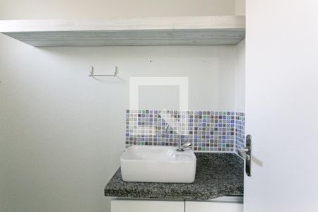 Lavabo de casa de condomínio à venda com 3 quartos, 100m² em Vila Matilde, São Paulo