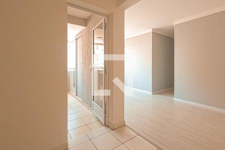 Sala/Cozinha  de apartamento à venda com 2 quartos, 60m² em Picanço, Guarulhos