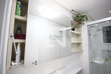 Apartamento à venda com 82m², 3 quartos e 2 vagasBanheiro