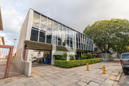 Apartamento à venda com 64m², 1 quarto e sem vaga Apartamento à venda com 64m², 1 quarto e sem vagaFachada e portaria