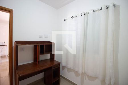 Quarto 2 de casa de condomínio para alugar com 2 quartos, 40m² em Vila Santana, São Paulo