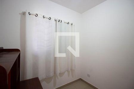 Quarto 2 de casa de condomínio para alugar com 2 quartos, 40m² em Vila Santana, São Paulo