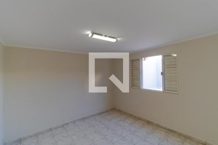 Casa à venda com 300m², 4 quartos e 4 vagas Casa à venda com 300m², 4 quartos e 4 vagasQuarto 03
