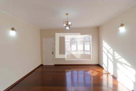 Sala de Estar de casa à venda com 4 quartos, 300m² em Parque Taquaral, Campinas