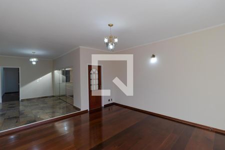 Sala de Estar de casa à venda com 4 quartos, 300m² em Parque Taquaral, Campinas