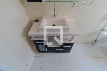 Casa à venda com 300m², 4 quartos e 4 vagas Casa à venda com 300m², 4 quartos e 4 vagasBanheiro 01