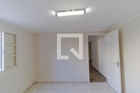 Casa à venda com 300m², 4 quartos e 4 vagas Casa à venda com 300m², 4 quartos e 4 vagasQuarto 03