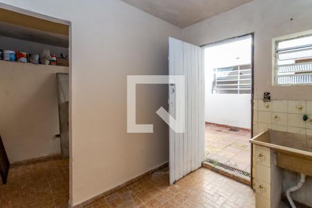 Casa à venda com 157m², 3 quartos e 2 vagas Casa à venda com 157m², 3 quartos e 2 vagasÁrea de Serviço - Edícula