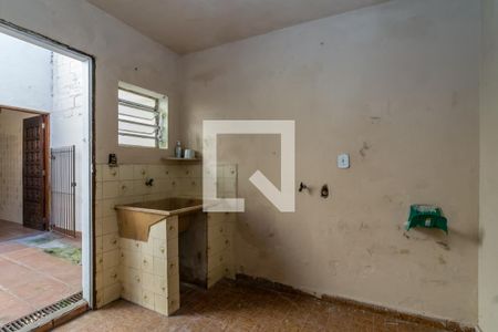 Casa à venda com 157m², 3 quartos e 2 vagas Casa à venda com 157m², 3 quartos e 2 vagasÁrea de Serviço - Edícula