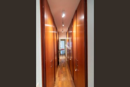 Apartamento para alugar com 155m², 3 quartos e 3 vagasCorredor 