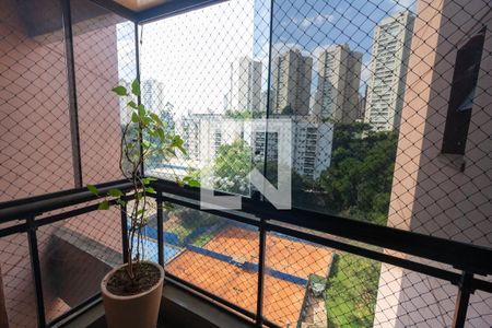 Apartamento para alugar com 155m², 3 quartos e 3 vagasVista