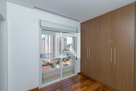 Apartamento à venda com 234m², 4 quartos e 4 vagasSuíte 2