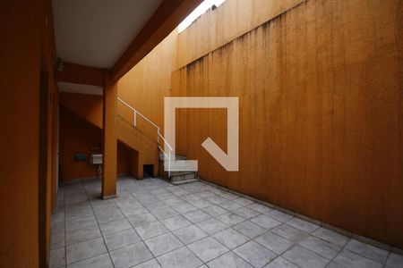 Casa à venda com 380m², 11 quartos e 1 vagaQuintal