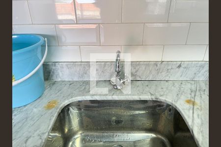 Casa à venda com 310m², 5 quartos e 4 vagas Casa à venda com 310m², 5 quartos e 4 vagasÁrea de Serviço