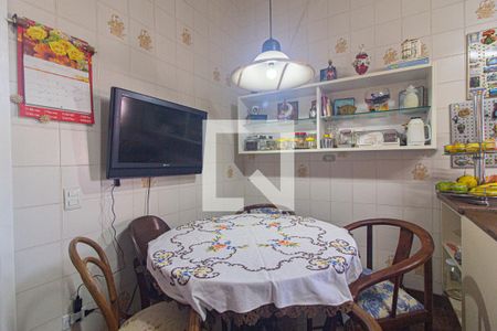 Casa para alugar com 350m², 4 quartos e 4 vagasCozinha