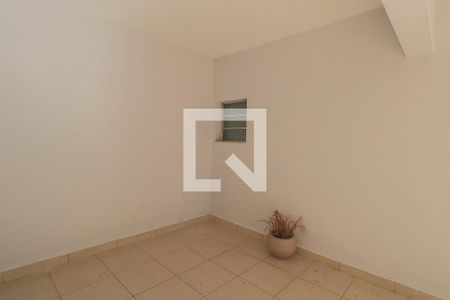 Casa para alugar com 130m², 2 quartos e 2 vagas Casa para alugar com 130m², 2 quartos e 2 vagasGaragem
