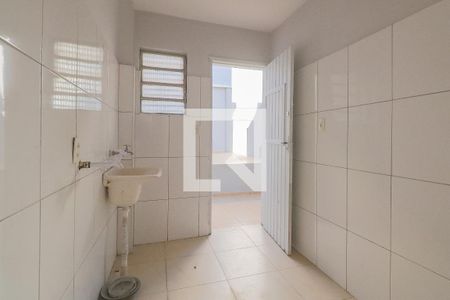 Casa para alugar com 130m², 2 quartos e 2 vagas Casa para alugar com 130m², 2 quartos e 2 vagasÁrea de Serviço