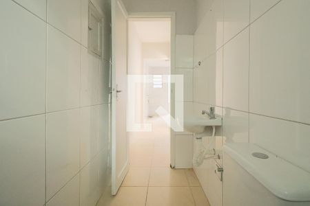 Casa para alugar com 130m², 2 quartos e 2 vagas Casa para alugar com 130m², 2 quartos e 2 vagasBanheiro de Serviço