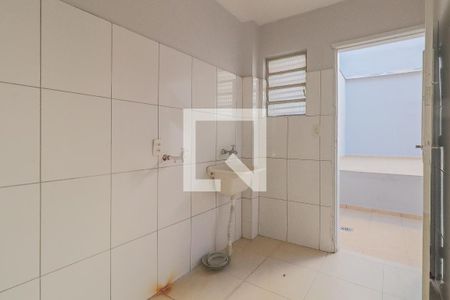 Casa para alugar com 130m², 2 quartos e 2 vagas Casa para alugar com 130m², 2 quartos e 2 vagasÁrea de Serviço