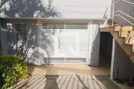 Casa para alugar com 130m², 2 quartos e 2 vagas Casa para alugar com 130m², 2 quartos e 2 vagasGaragem