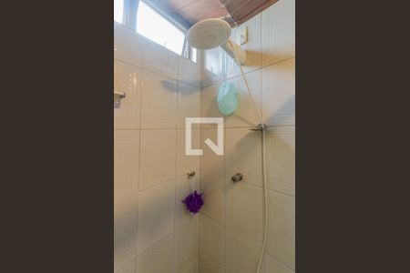 Apartamento para alugar com 105m², 3 quartos e 1 vaga Apartamento para alugar com 105m², 3 quartos e 1 vagaChuveiro