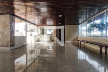 Apartamento para alugar com 105m², 3 quartos e 1 vaga Apartamento para alugar com 105m², 3 quartos e 1 vagaÁrea comum - Salão de festas