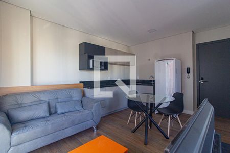 Sala de kitnet/studio para alugar com 1 quarto, 32m² em Batel , Curitiba