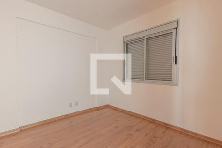 Apartamento à venda com 128m², 4 quartos e 3 vagasQuarto 4