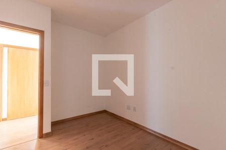 Apartamento à venda com 128m², 4 quartos e 3 vagasQuarto 2